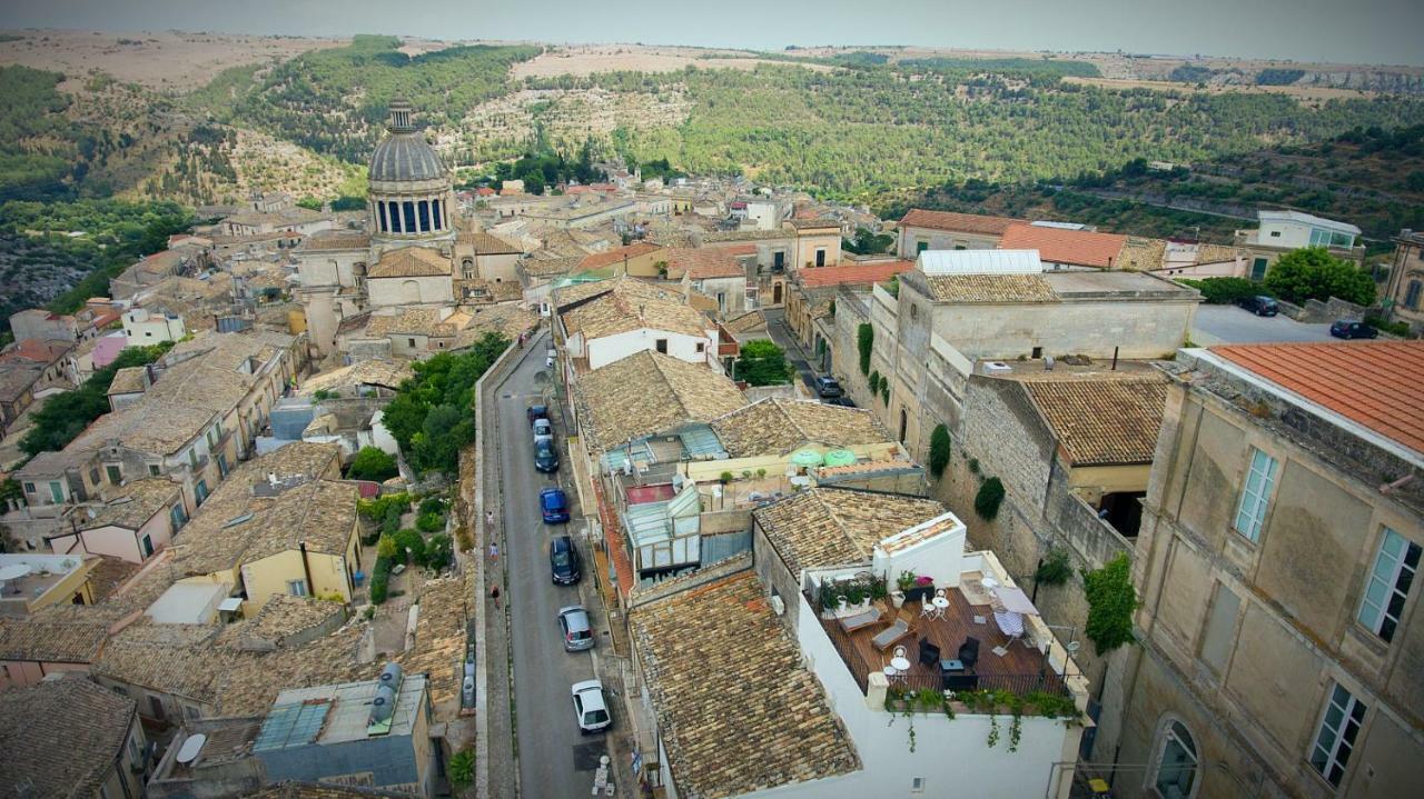 Reusuite Ragusa Bagian luar foto